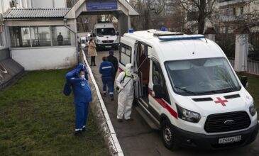 Κορονοϊός: «Άγγιξαν» τις 15.000 τα κρούσματα το τελευταίο 24ωρο στη Ρωσία