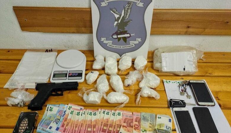 Τέσσερις συλλήψεις στη Θεσσαλονίκη για διακίνηση μεγάλης ποσότητας κοκαΐνης