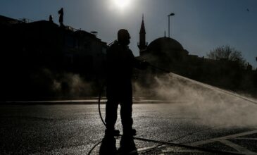 Σε φάση αποκλιμάκωσης μπαίνει ο κορονοϊός στην Τουρκία σύμφωνα με την κυβέρνηση