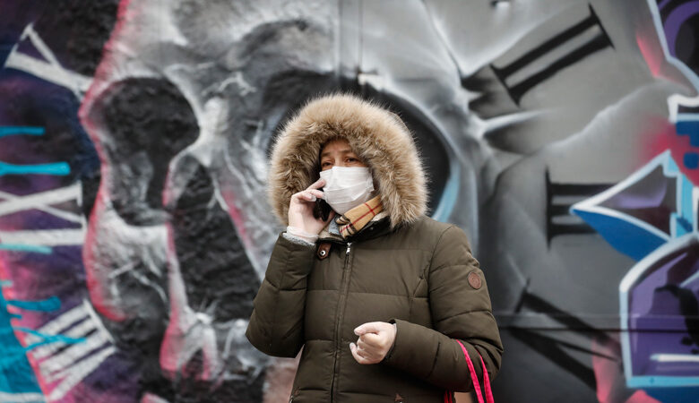 Κορονοϊός: Τέλος οι μάσκες στους εξωτερικούς χώρους από το Σάββατο