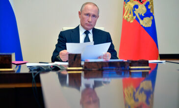Κορονοϊός: Ο Πούτιν παρατείνει την μη εργάσιμη περίοδο έως τις 11 Μαΐου