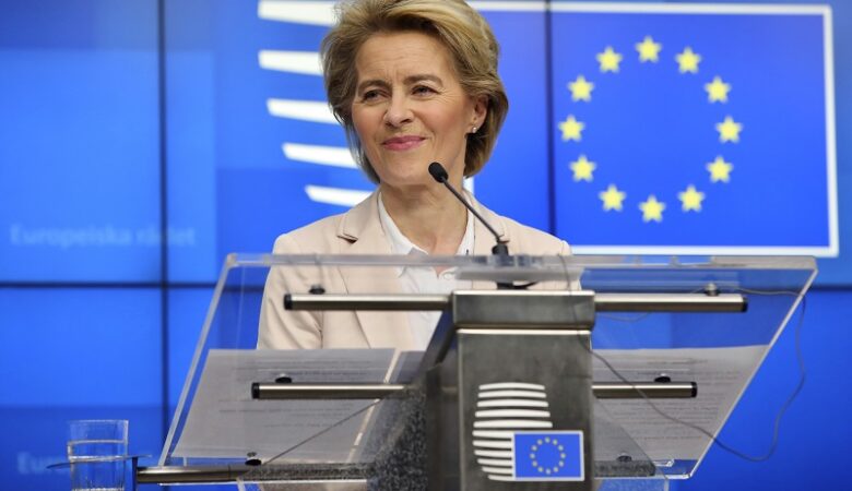 Ιστορικό βήμα για την ΕΕ: Υποψήφια προς ένταξη και επίσημα η Ουκρανία