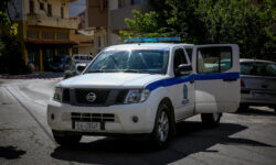 Ένας 14χρονος χτύπησε και έκλεψε ηλικιωμένο μέσα στο σπίτι του στη Μεσαρά Ηρακλείου