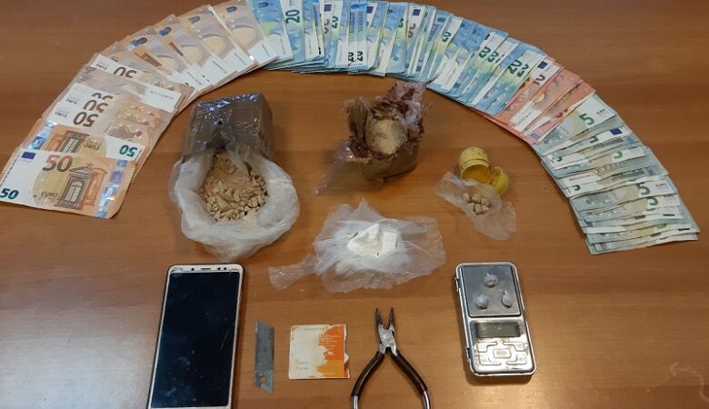 Συλλήψεις για κατοχή και διακίνηση σκληρών ναρκωτικών στο Ηράκλειο