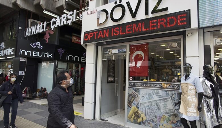 Κορονοϊός: Ο Ερντογάν επιβάλει τετραήμερη καραντίνα στην Τουρκία