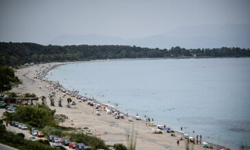 Γαλάζια Σημαία για 497 ελληνικές παραλίες- Δεύτερη θέση στον κόσμο