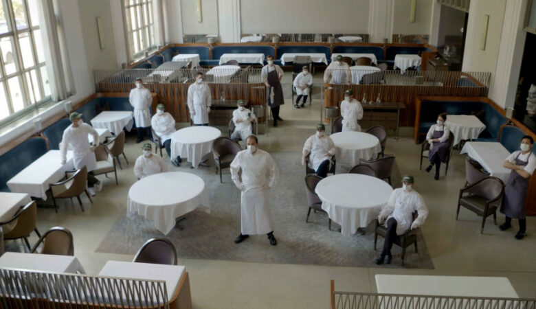 Κορονοϊός: Εστιατόριο με τρία αστέρια Michelin μετατρέπεται σε κουζίνα απόρων