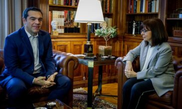 Εκλογές 2023: Μετά τον Κυριάκο Μητσοτάκη και ο Αλέξης Τσίπρας πάει στην Πρόεδρο της Δημοκρατίας για τη διερευνητική εντολή