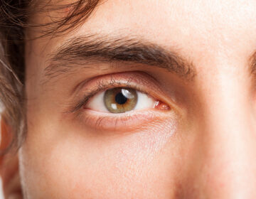 Τι παράξενο συμβαίνει με όσους έχουν καστανοπράσινα μάτια