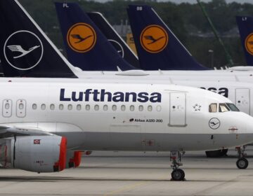 Πρόστιμο 4 εκατ. δολαρίων από τις ΗΠΑ στη Lufthansa για μεταχείριση Εβραίων επιβατών