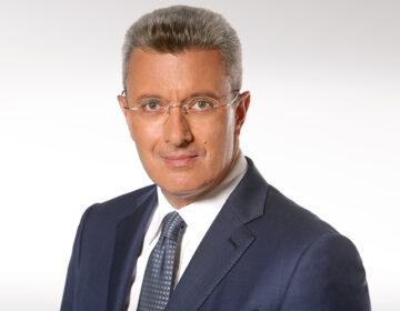 Ο Νίκος Χατζηνικολάου στον ANT1 για τα επόμενα δύο χρόνια