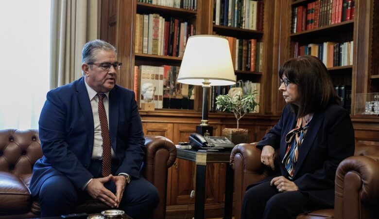 Ελληνοτουρκικά και οικονομία συζήτησαν Κουτσούμπας και Σακελλεροπούλου