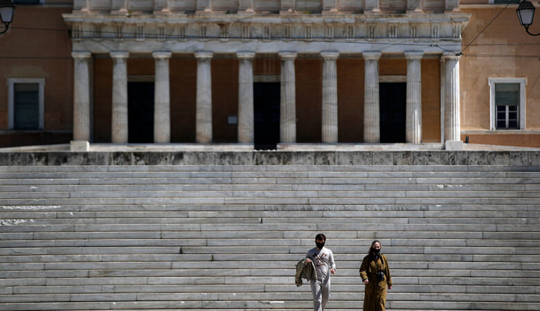 Δημοσκόπηση: Πού βρίσκεται η διαφορά μεταξύ ΝΔ-ΣΥΡΙΖΑ
