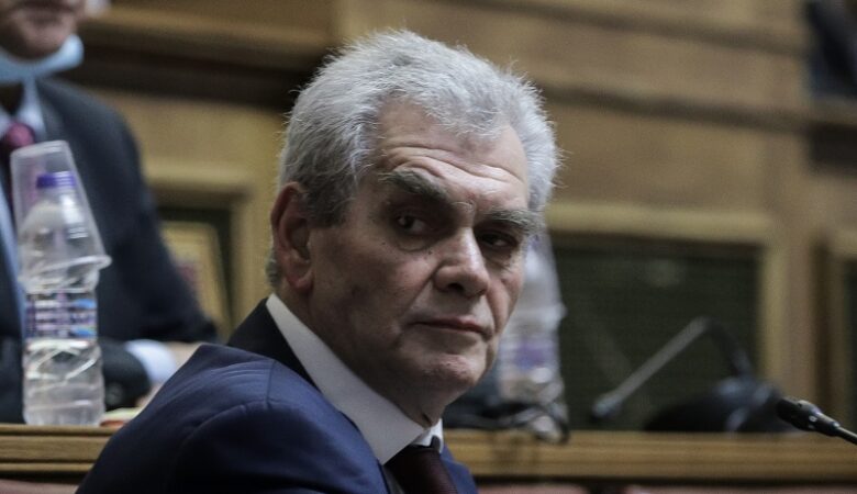 Να εξεταστεί εκ νέου ενώπιον της προανακριτικής επιτροπής ζήτησε ο Δημήτρης Παπαγγελόπουλος