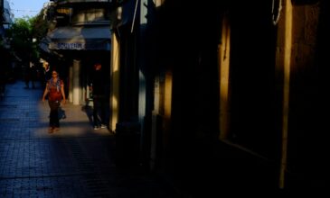 Η Κύπρος επιχειρεί άνοιγμα προς τον τουρισμό μετά την άρση των μέτρων