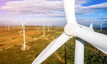 Έγινε πραγματικότητα «η μεγαλύτερη εταιρική συμφωνία αγοράς ενέργειας από ανανεώσιμες πηγές»