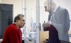 Ξεκίνησε η δίκη του Ρώσου ιστορικού που σκότωσε και τεμάχισε τη σύντροφό του