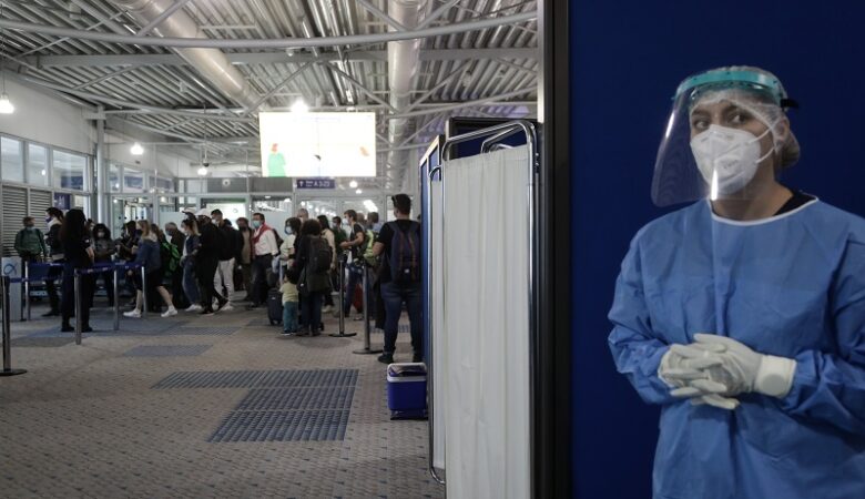 Κορονοϊός: Αρνητικά τα πρώτα 250 τεστ που έγιναν στους τουρίστες στα αεροδρόμια