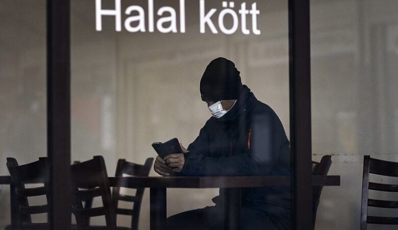 Κορονοϊός: Συναγερμός στη Σουηδία που έφθασε τους 5.000 νεκρούς