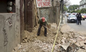 Τρομακτικές εικόνες από την ώρα του σεισμού των 7,4 Ρίχτερ στο Μεξικό