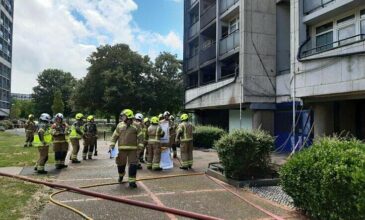 Συναγερμός στο Λονδίνο: Φωτιά σε συγκρότημα πολυκατοικιών – 18 άτομα στο νοσοκομείο