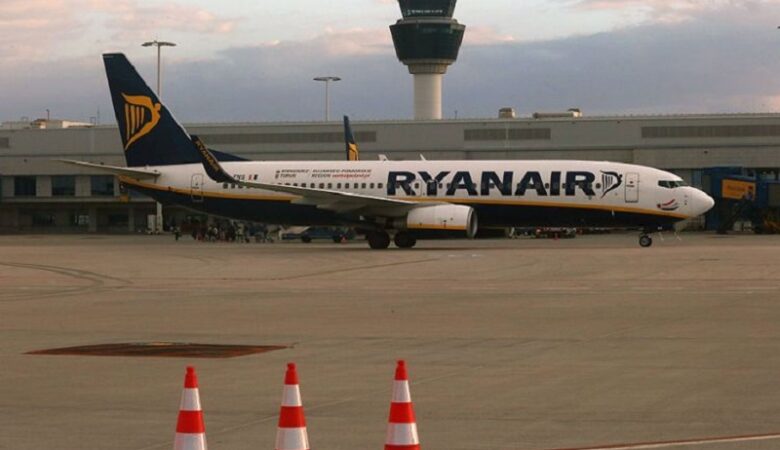 Πτήση για Κεφαλονιά από το Ηνωμένο Βασίλειο προσγειώθηκε στην Αθήνα λόγω του «Ιανού»