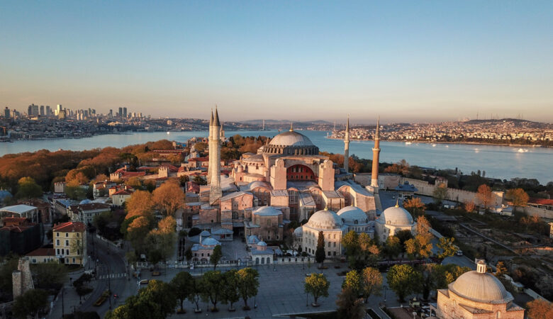 Αγία Σοφία: «Δεν τίθεται θέμα μετατροπής της σε μουσείο ξεκαθαρίζει» η Τουρκική Προεδρία
