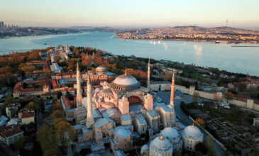 Προειδοποίηση από τον Ευθύμη Λέκκα: Στην Κωνσταντινούπολη περιμένουμε μεγάλο σεισμό – Ανησυχία για την Αγία Σοφία
