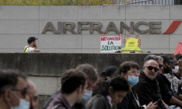 Κορονοϊός: O όμιλος Air France καταργεί 7.580 θέσεις εργασίας