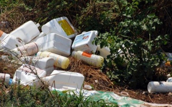 Απομακρύνονται 5 τόνοι επικίνδυνων φυτοφαρμάκων στη Θεσσαλονίκη