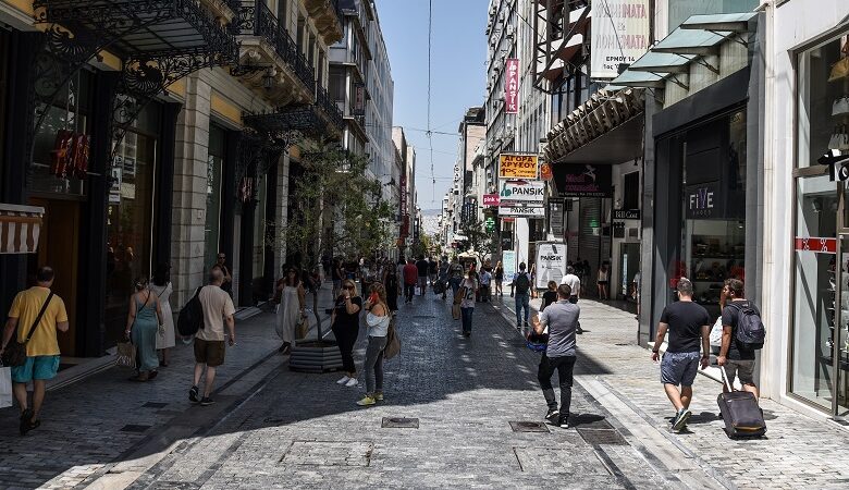 Ανοικτά τις Κυριακές τα εμπορικά καταστήματα του ιστορικού κέντρου της Αθήνας-Πότε θα ισχύσει το μέτρο