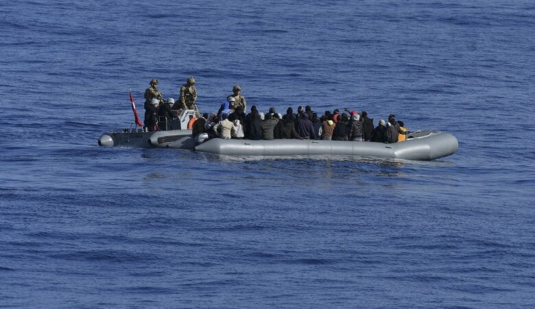 Τραγωδία στη θάλασσα για 45 μετανάστες ανοικτά της Λιβύης