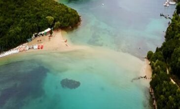 Μπέλα Βράκα: Η εξωτική παραλία με τη ροζ άμμο