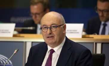 Κορονοϊός: Παραιτήθηκε ο Επίτροπος Εμπορίου της ΕΕ επειδή έσπασε τα περιοριστικά μέτρα στην Ιρλανδία