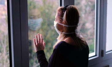 Κορονοϊός: 1 στους 3 ασθενείς με ψυχικά – νευρολογικά προβλήματα 6 μήνες μετά