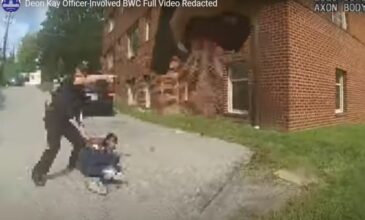Βίντεο-σοκ με αστυνομικό να πυροβολεί θανάσιμα 18χρονο στην Ουάσιγκτον