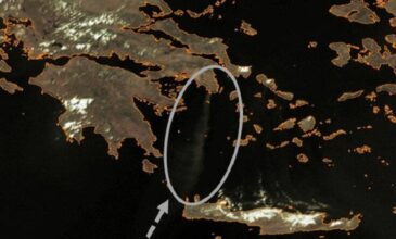 Μέχρι την Κρήτη έφτασε ο καπνός από την πυρκαγιά σε Ανάβυσσο-Κερατέα