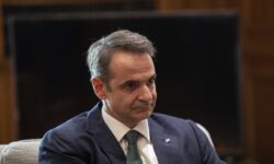 Μητσοτάκης στους Financial Times: Πέντε απλοί κανόνες για την πράσινη μετάβαση