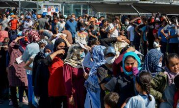 Η Γερμανία σχεδιάζει να υποδεχθεί 1.500 πρόσφυγες από τα ελληνικά νησιά