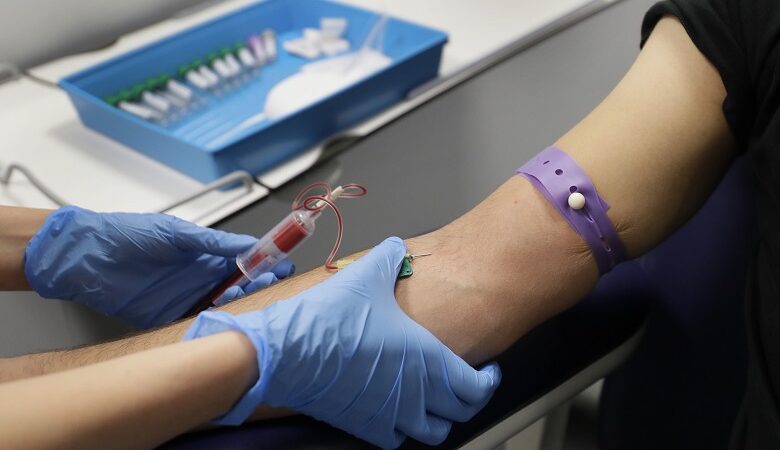 Συνομιλίες Pfizer και BioNTech με την Ε.Ε για υποψήφιο εμβόλιο κατά του κοροναϊού