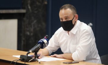 Γκίκας Μαγιορκίνης: Ανησυχητική η αντοχή της επιδημίας- Να δημιουργήσουμε «κοινωνικές φούσκες»