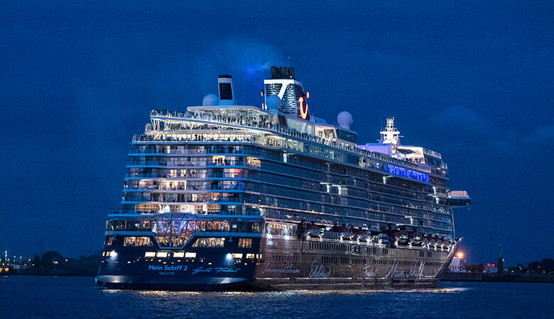 Η ΤUI Cruises ξεκίνησε κρουαζιέρες στην Ελλάδα