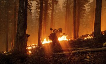 Μαίνονται οι φονικές πυρκαγιές στο Όρεγκον των ΗΠΑ