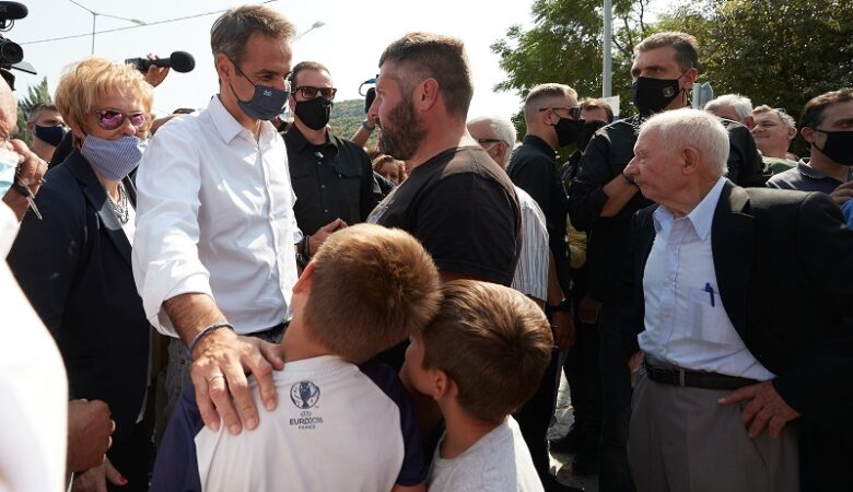 ΣΥΡΙΖΑ: Επικοινωνιακά σόου Μητσοτάκη στην Καρδίτσα