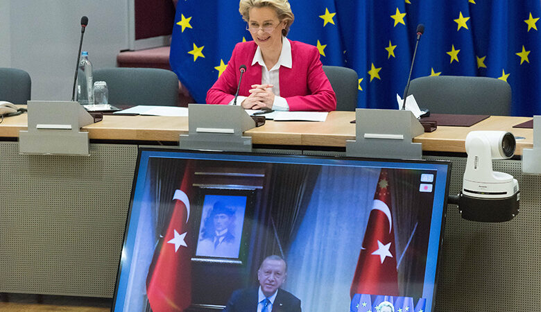 Ούρσουλα Φον Ντερ Λάιεν: Χαιρετίζω την προγραμματισμένη έναρξη συνομιλιών Ελλάδας-Τουρκίας