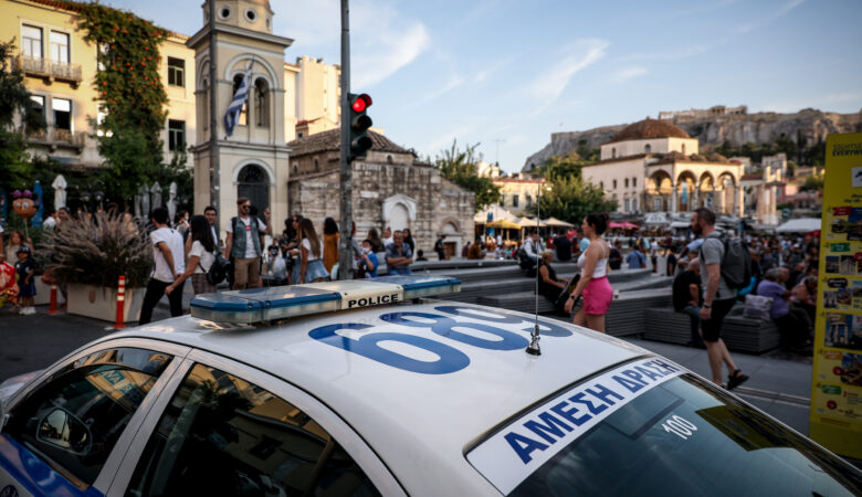 Κορονοϊός: Σφίγγει η «θηλιά» σε Αττική και Θεσσαλονίκη – Πού εντοπίστηκαν τα 790 νέα κρούσματα
