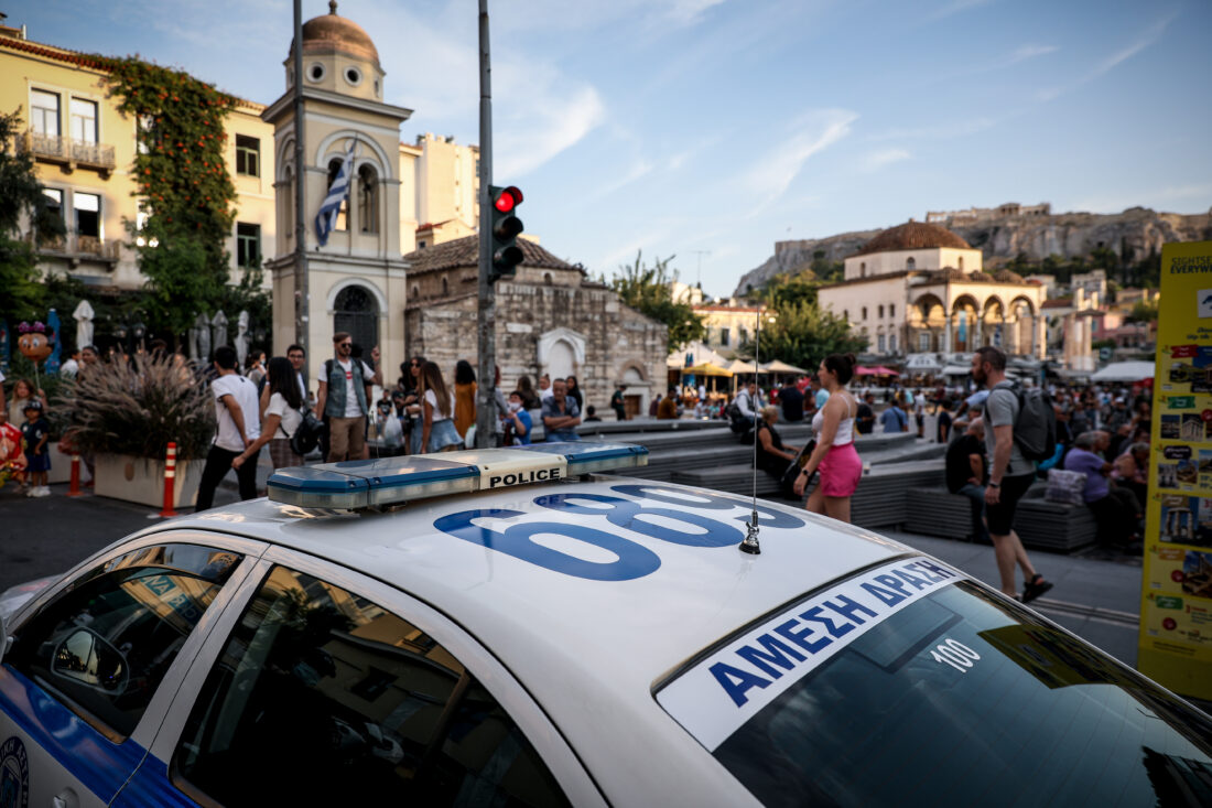 Κοροναϊός: Τέλος στην πώληση αλκοόλ μετά τα μεσάνυχτα – Το απόγευμα οι ανακοινώσεις Χαρδαλιά