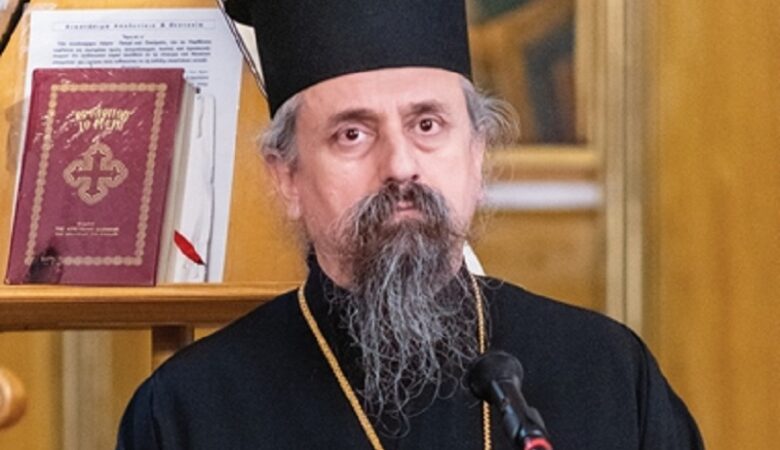 Ο Μητροπολίτης Καρπενησίου καλεί τους πιστούς χωρίς μάσκα στην εκκλησία