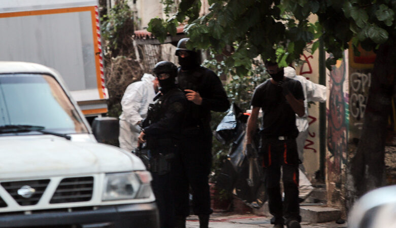 Επιχείρηση εκκένωσης κατάληψης στο κέντρο της Θεσσαλονίκης