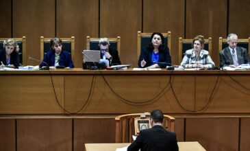 Δίκη Χρυσής Αυγής: Ξεκίνησε η διαδικασία – Η Εισαγγελέας ζητάει να απορριφθούν τα ελαφρυντικά